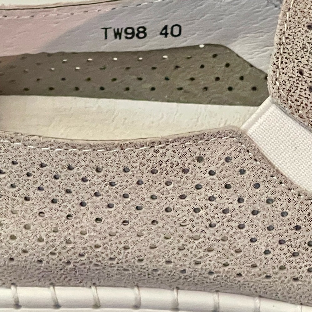 NIB BERNIE MEV NEW YORK TW98 NUBUCK UPPER MEMORY FOAM SLIP ON WOMENS EU40 SZ9 - Picture 6 of 9